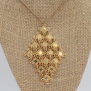 "Golden Petals" 1971 Sarah Coventry Adjustable Necklace